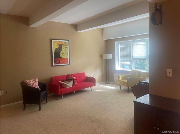1 Balint Drive 267, Yonkers NY 10710
