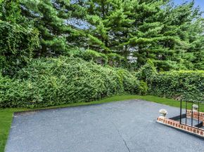 7330 244th Street, Little Neck NY 11362