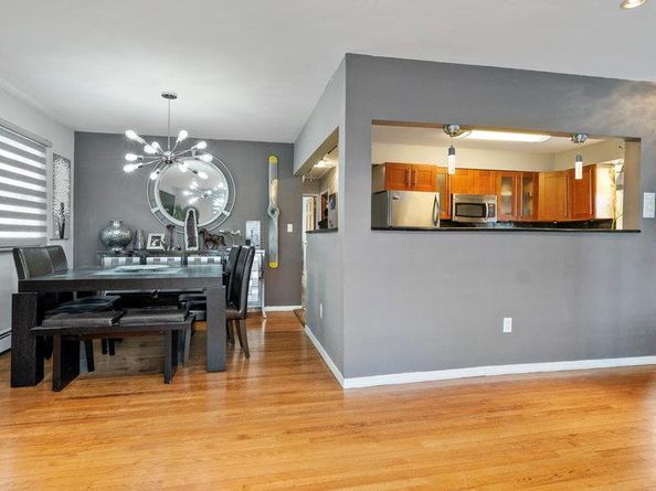 95 Foster Avenue, Valley Stream NY 11580