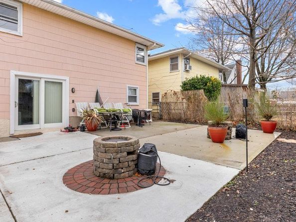 95 Foster Avenue, Valley Stream NY 11580