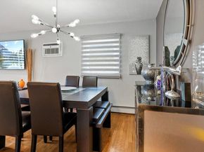 95 Foster Avenue, Valley Stream NY 11580