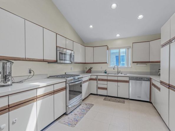 23 Genevieve Place, Great Neck NY 11021
