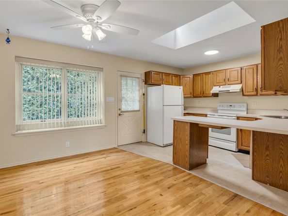 5 Primrose Lane, North Babylon NY 11703
