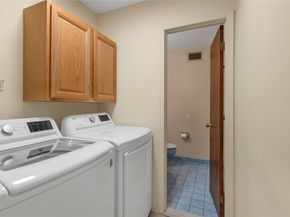 5 Primrose Lane, North Babylon NY 11703
