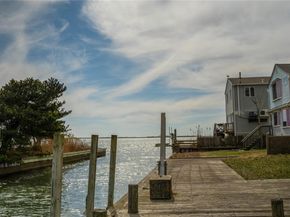 125 S Bay Drive, Babylon NY 11702