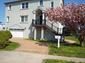 125 S Bay Drive, Babylon NY 11702