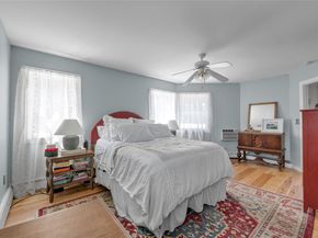 18 Neulist Avenue, Port Washington NY 11050