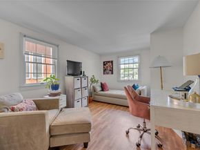 18 Neulist Avenue, Port Washington NY 11050