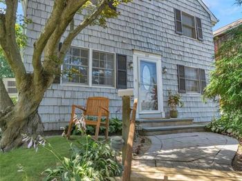 18 Neulist Avenue