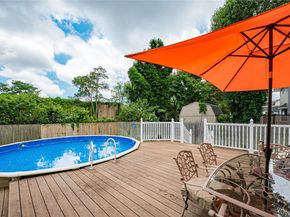 16 Tarkington Road, Holbrook NY 11741
