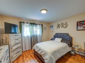16 Tarkington Road, Holbrook NY 11741