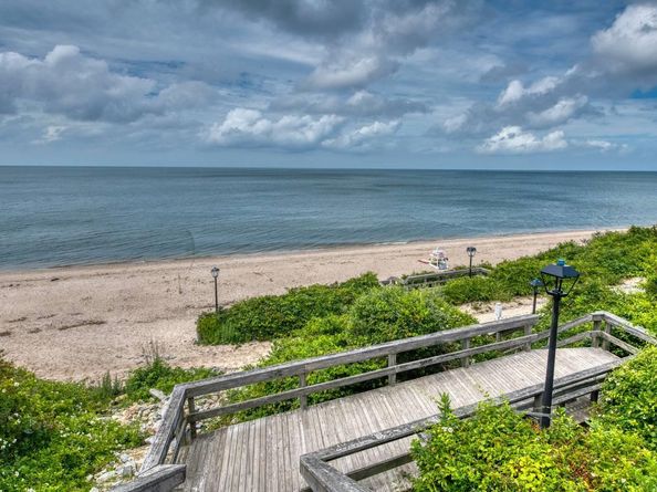 43 Treasure Road, Riverhead NY 11901