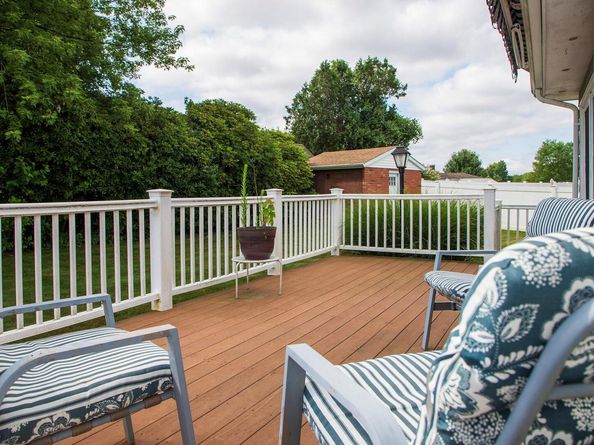 6 Freshman Lane, Stony Brook NY 11790