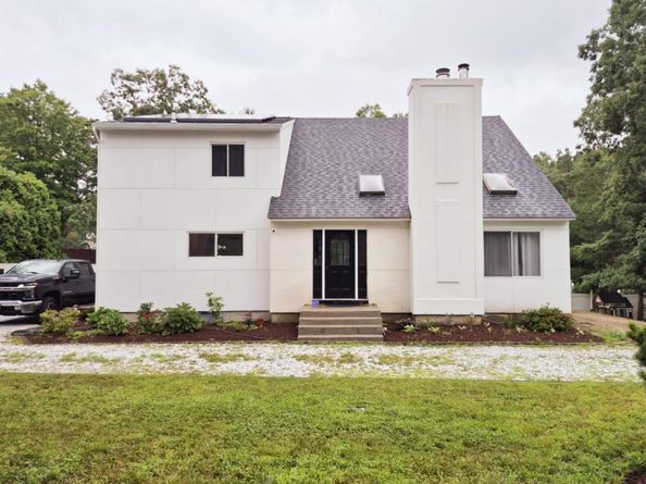14 Caputo Drive, Manorville NY 11949