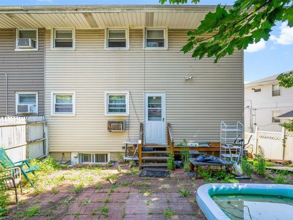 49 Valerie Drive, Yonkers NY 10703