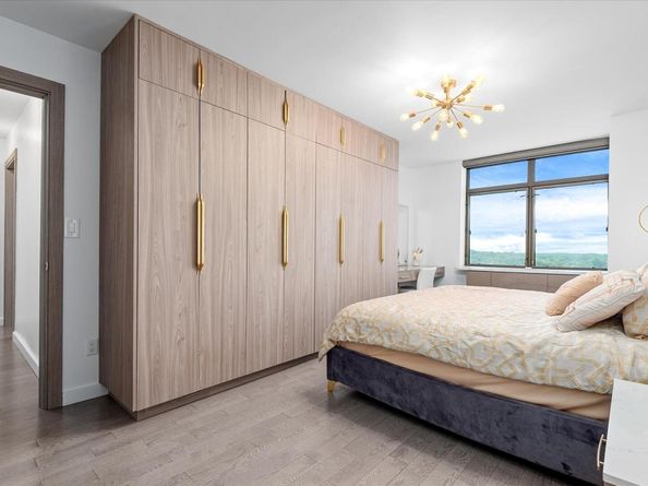 11201 Queens Boulevard 18D, Forest Hills NY 11375