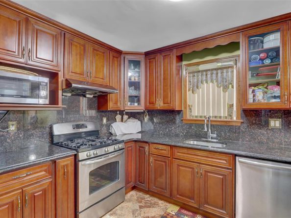 85-19 239th Street, Bellerose NY 11426
