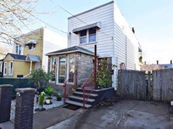 153-54 Foch Boulevard, Jamaica NY 11434