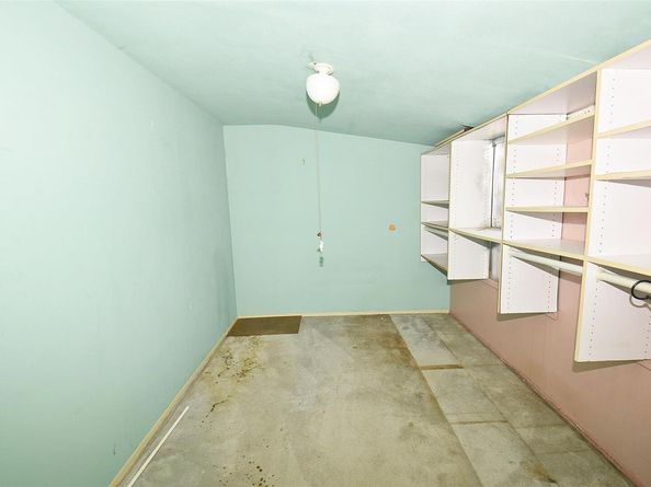 644 7th Street S, Garden City South NY 11530