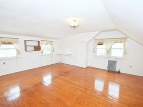 644 7th Street S, Garden City South NY 11530