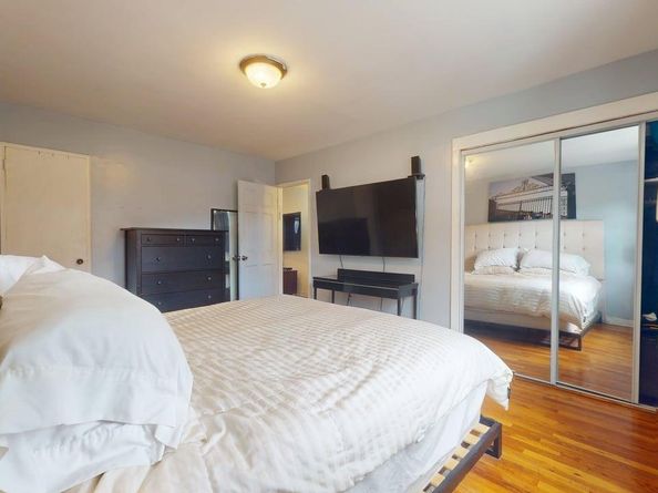 150-28 Jewel Avenue 1, Flushing NY 11367