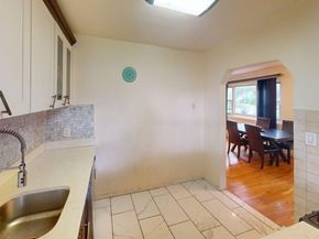 150-28 Jewel Avenue 1, Flushing NY 11367