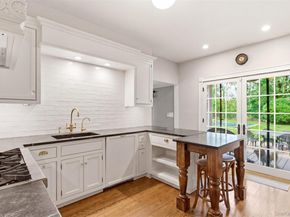 32 Timberline Drive, Huntington NY 11743