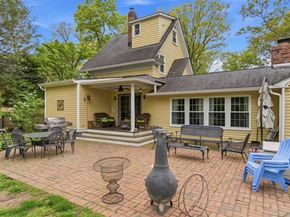 32 Timberline Drive, Huntington NY 11743