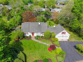 50 Belton Road, Babylon NY 11702
