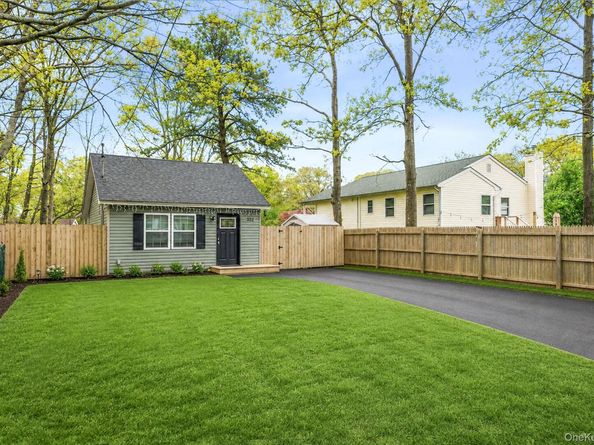 332 Commack Road, Shirley NY 11967