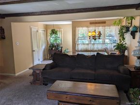 2 Rhode Island Avenue, Massapequa NY 11758