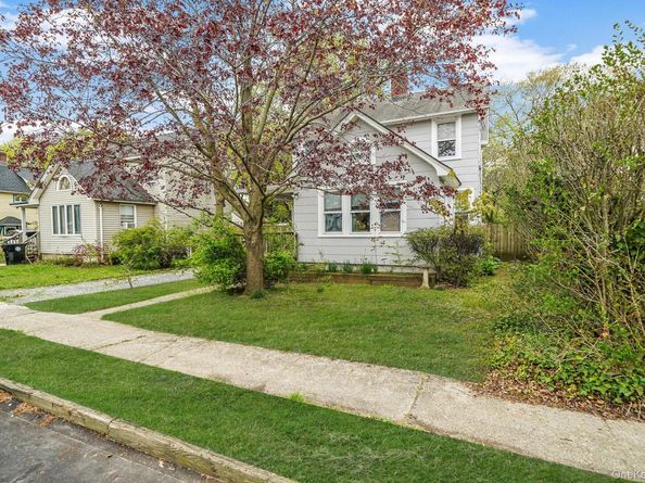 44 Redmond Avenue, Bay Shore NY 11706