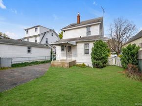 25 N 12th Street, New Hyde Park NY 11040