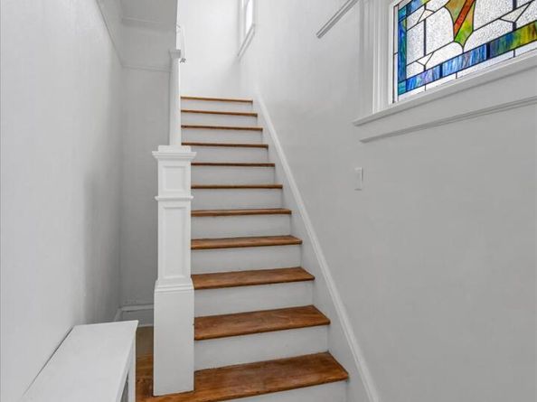 25 N 12th Street, New Hyde Park NY 11040