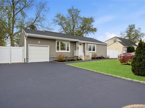 110 Heyward Street, Brentwood NY 11717