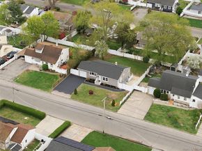 110 Heyward Street, Brentwood NY 11717