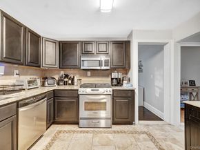 105 Thomas Place, Bellmore NY 11710