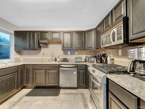 105 Thomas Place, Bellmore NY 11710
