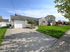 582 Western Park Drive, West Hempstead NY 11552