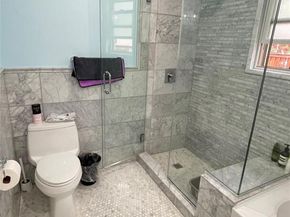 24814 Van Zandt Avenue, Little Neck NY 11362