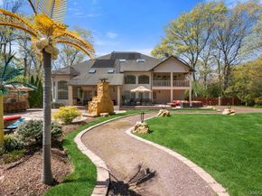 10 Hart Place, Dix Hills NY 11746
