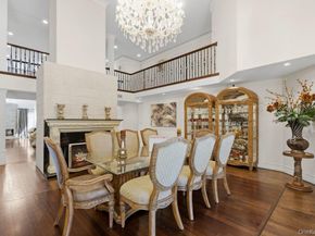 10 Hart Place, Dix Hills NY 11746