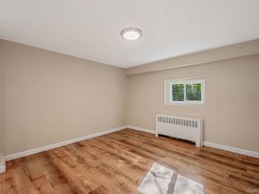 1076 Northgate Court, Uniondale NY 11553