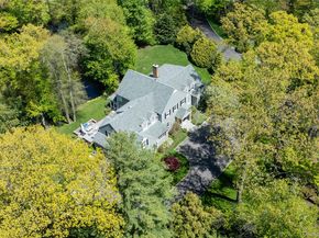 24 Matinecock Farms Road, Glen Cove NY 11542