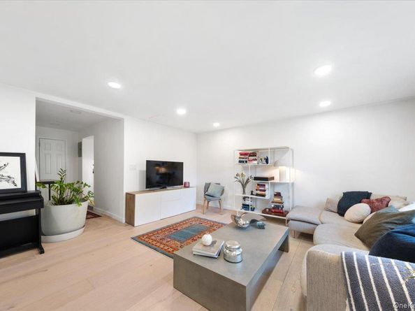 30 Windsor Terrace AA1, White Plains NY 10601