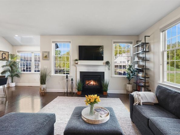 13 Deforest Drive, Cortlandt Manor NY 10567