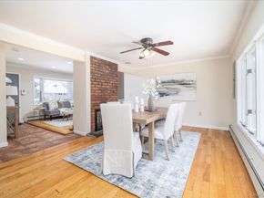 25 Cobalt Lane, Westbury NY 11590