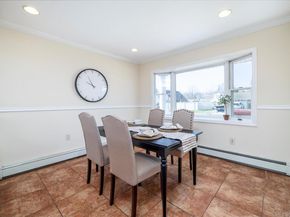 25 Cobalt Lane, Westbury NY 11590