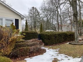 167 Cedar Road E, Mastic Beach NY 11951