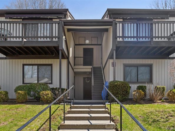 119 Village Road H, Yorktown Heights NY 10598